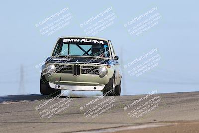 media/Oct-26-2025-CalClub SCCA (Sun) [[8ce1e69566]]/Group 1/Session 2 (Grapevine)/